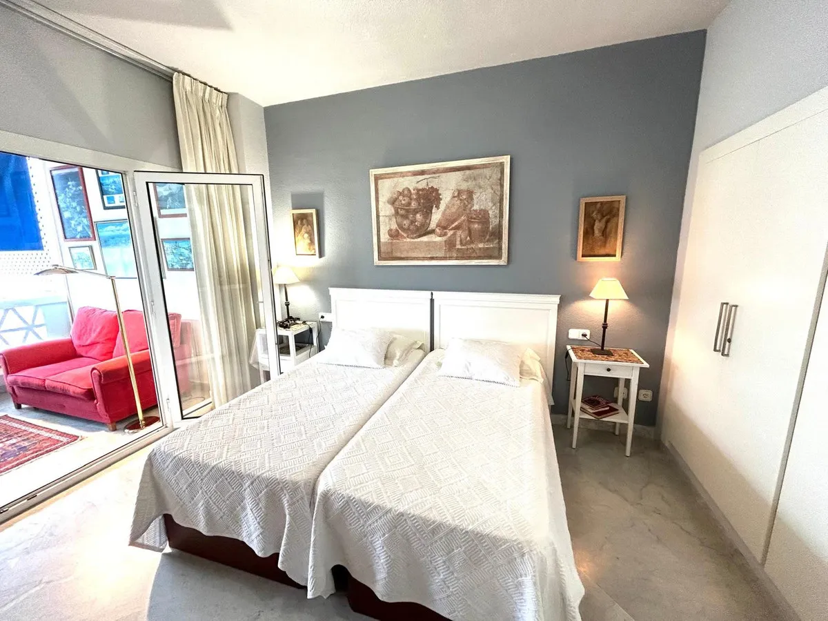 86ee1a37-5aa8-486e-8036-af1a70b67b15