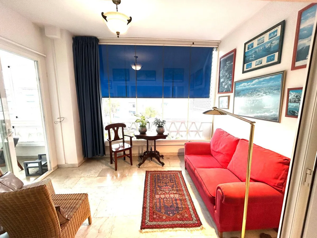 a61f0d7b-6956-42c0-8b08-30f5e8dac03c