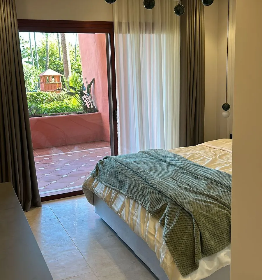 2c2912c3-58ed-4580-a244-fef8a3634261