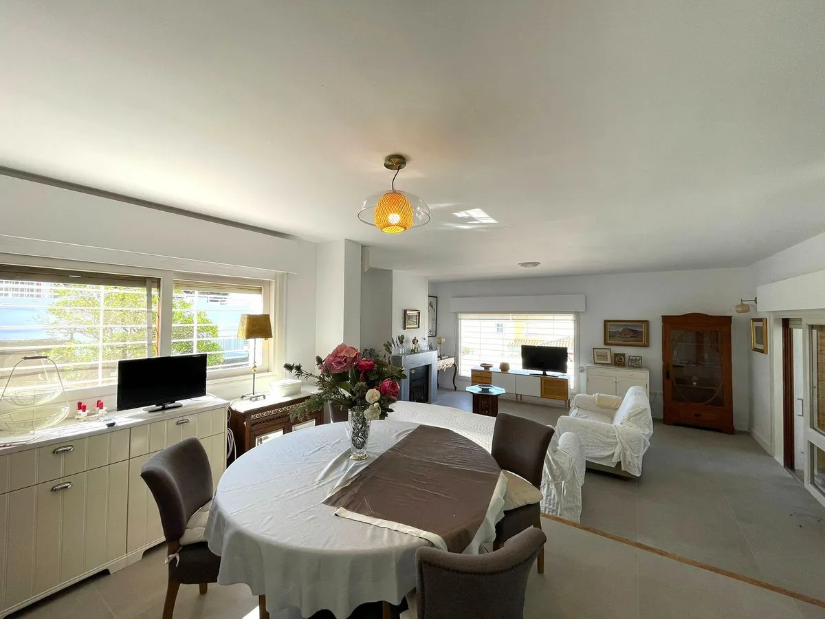 ab405e60-da3d-4603-8d7b-2c59cad33b01