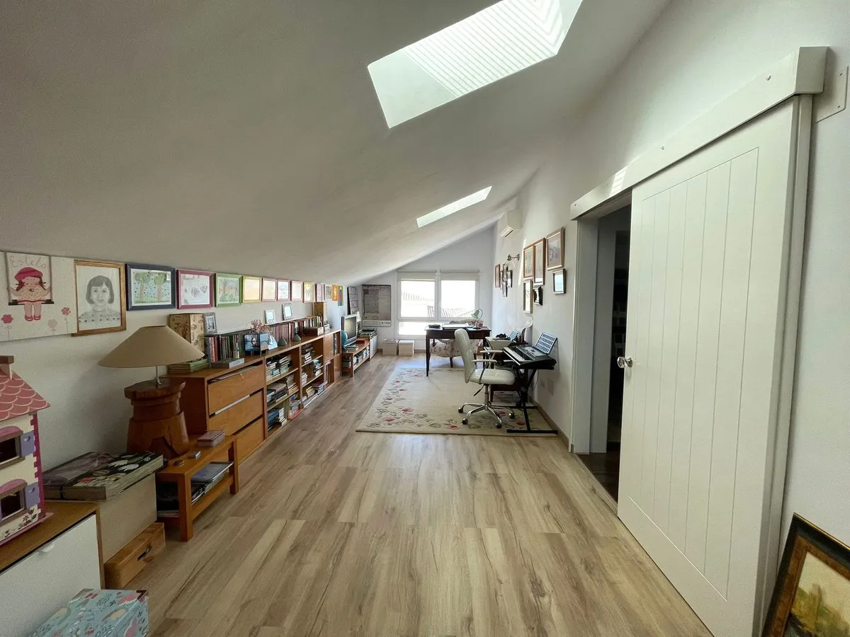 df04185d-4e7f-4d03-99b8-eff086e695fd