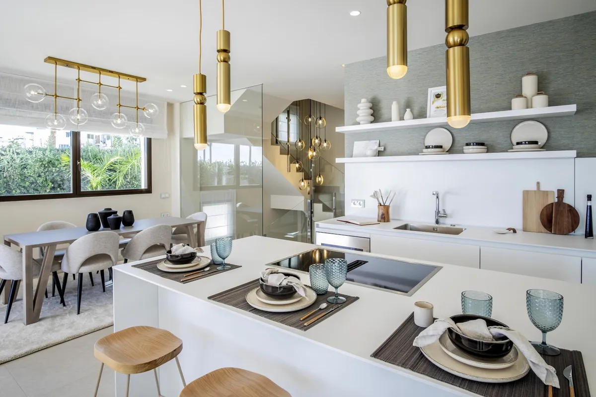 33a4807f-f48a-478c-b5aa-1853841c27ed