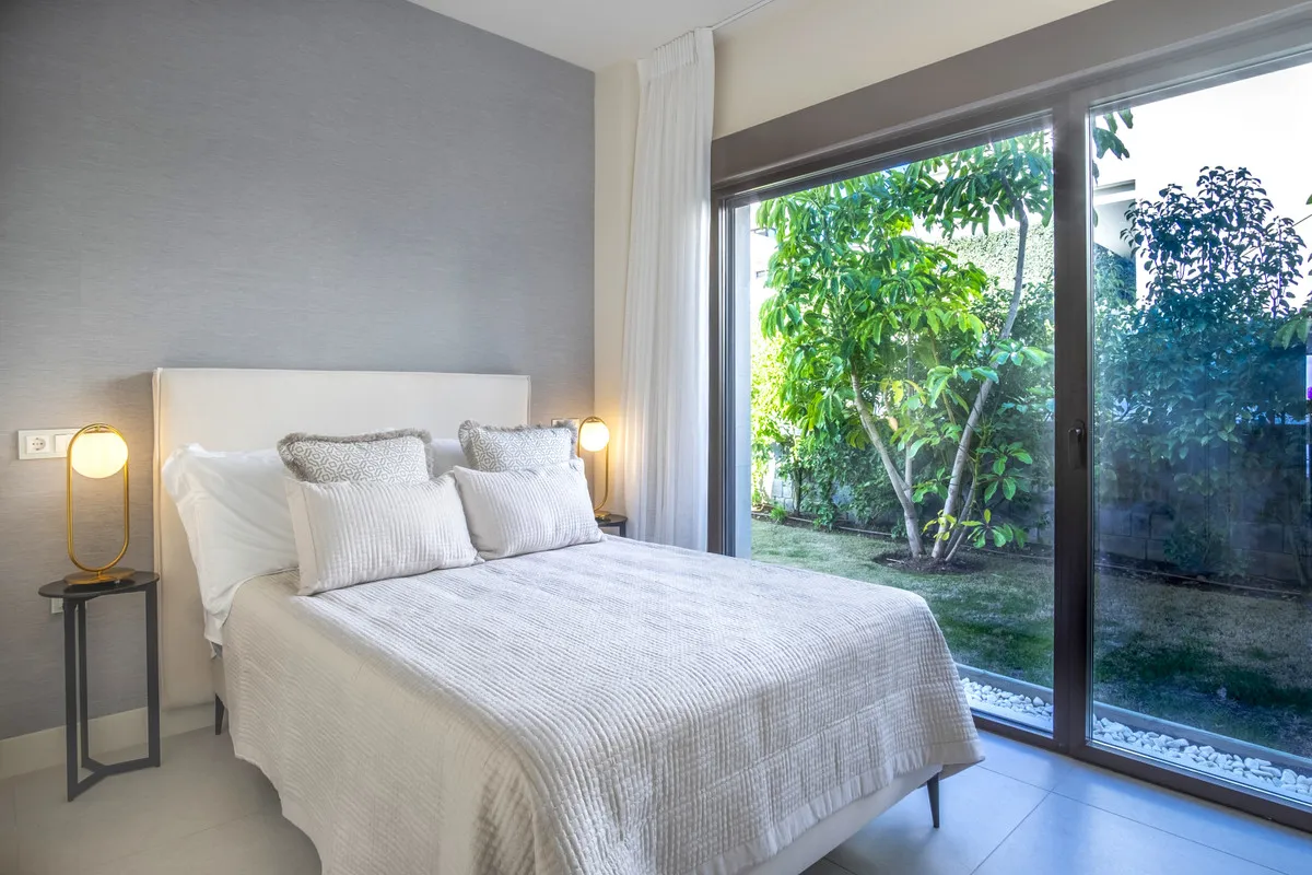 7a1dfe86-048a-488a-9aa0-2617588ab416