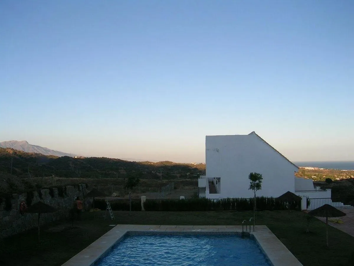 b59d6d2b-8735-45f8-a137-54a11dc4f97b