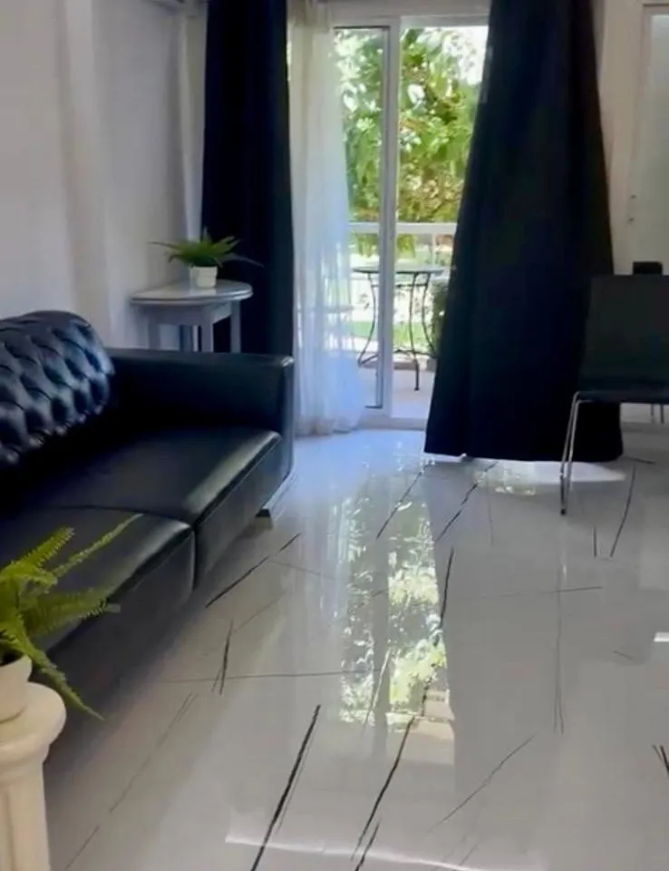 150ca03d-bc90-4424-8711-3339b2d17c3a