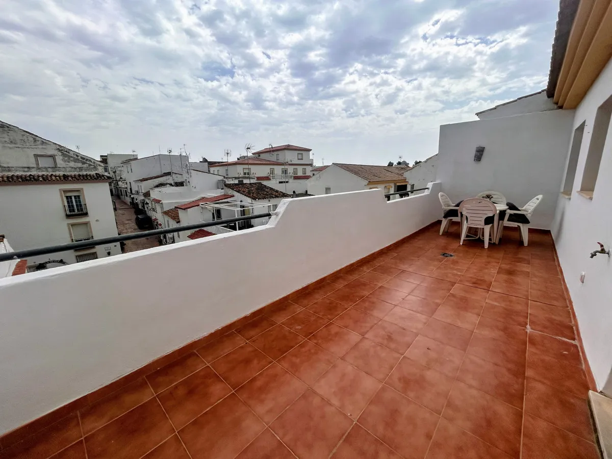 7c59fbfc-58ba-42a0-b8ed-93c68ed7cfb2