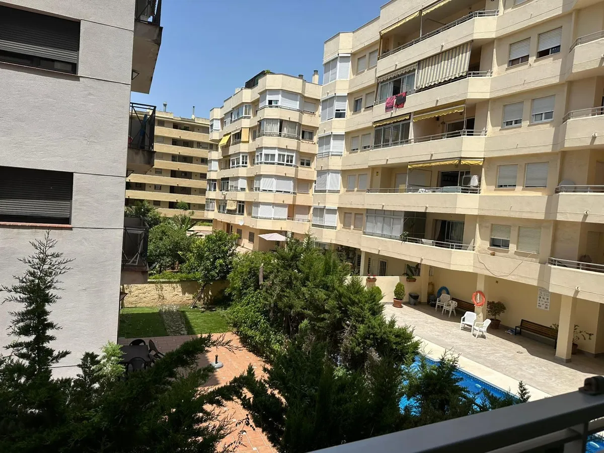 5ab66f27-8c6d-45ec-9218-48542df5555f