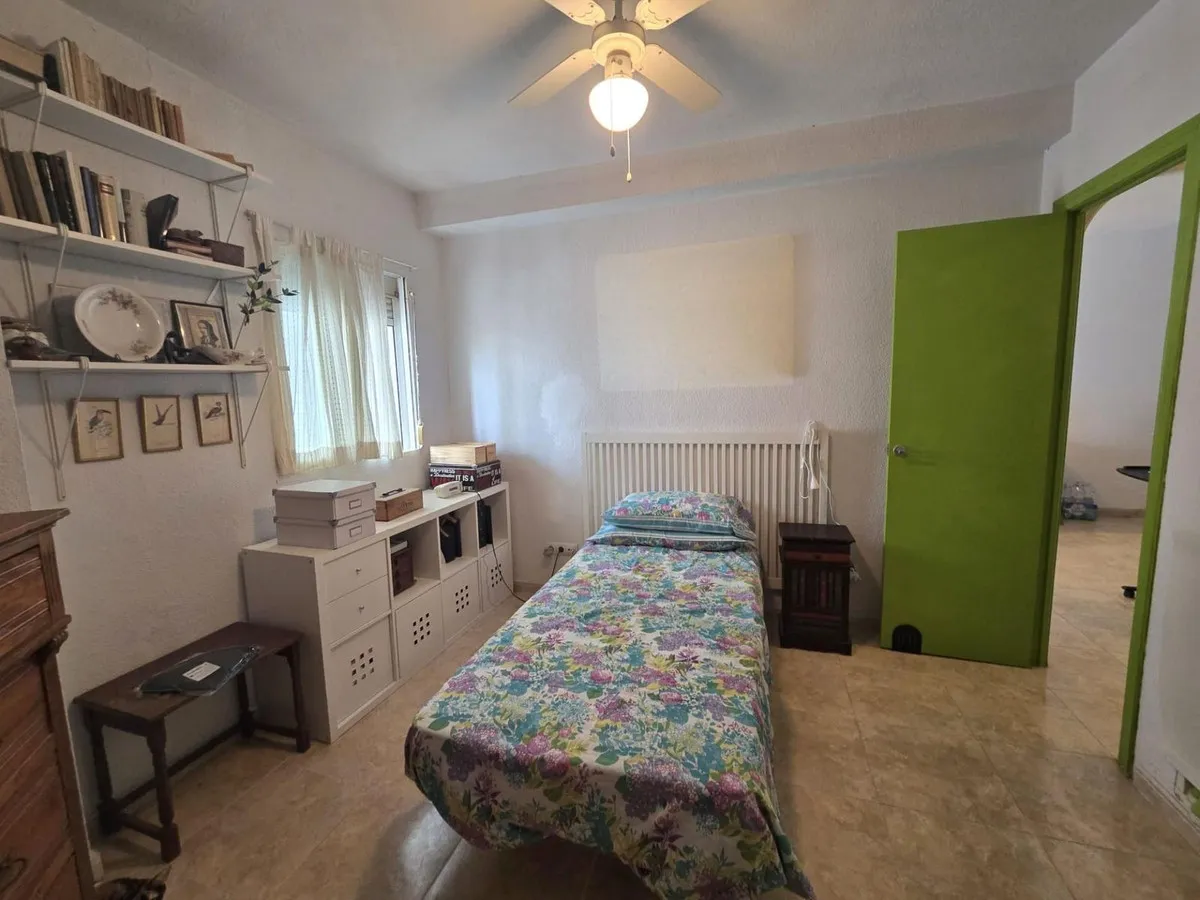 4b62f037-6fd6-4b29-b7b6-f42fe7764d5d