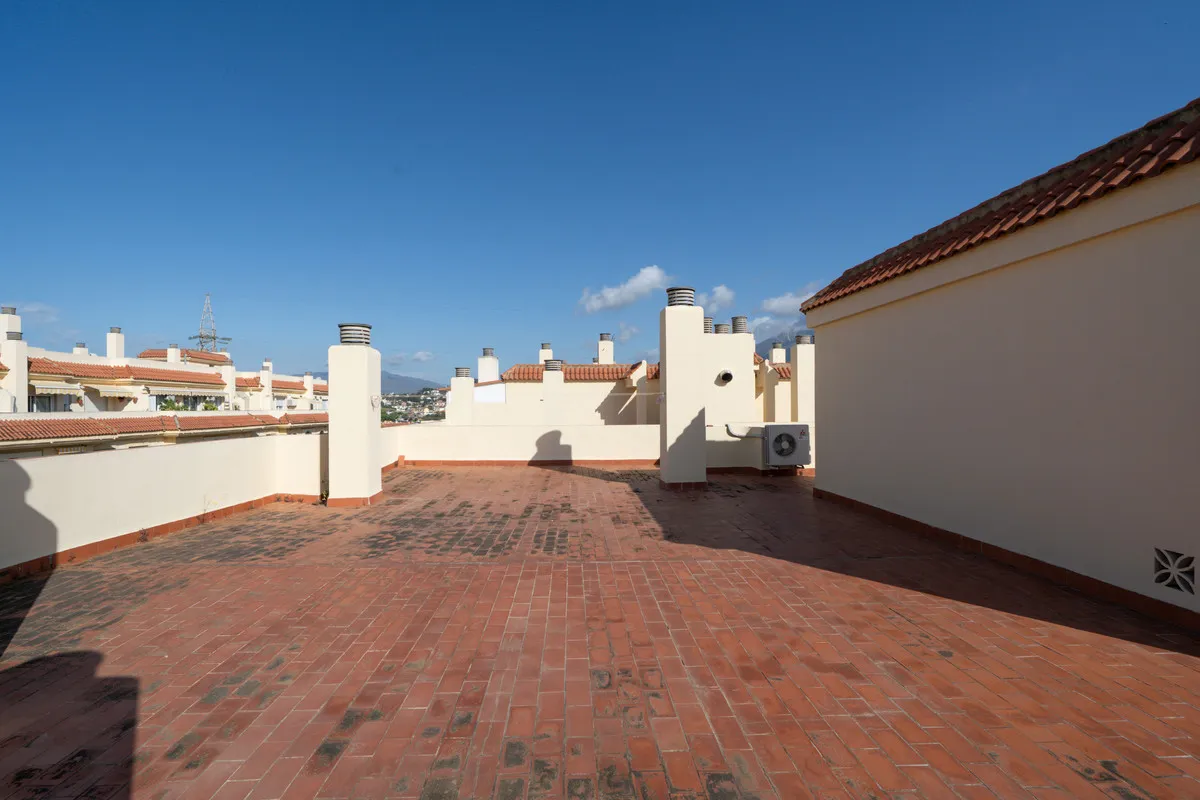 8a8f0f90-8294-4de0-8a2f-d327cecfade2