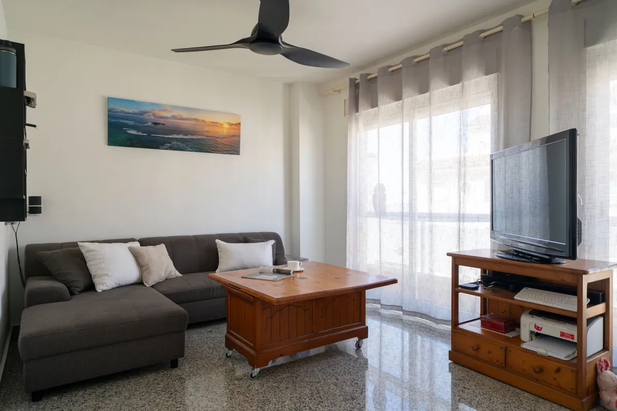 913d5d07-0738-4b89-a5b8-4a838671e22a