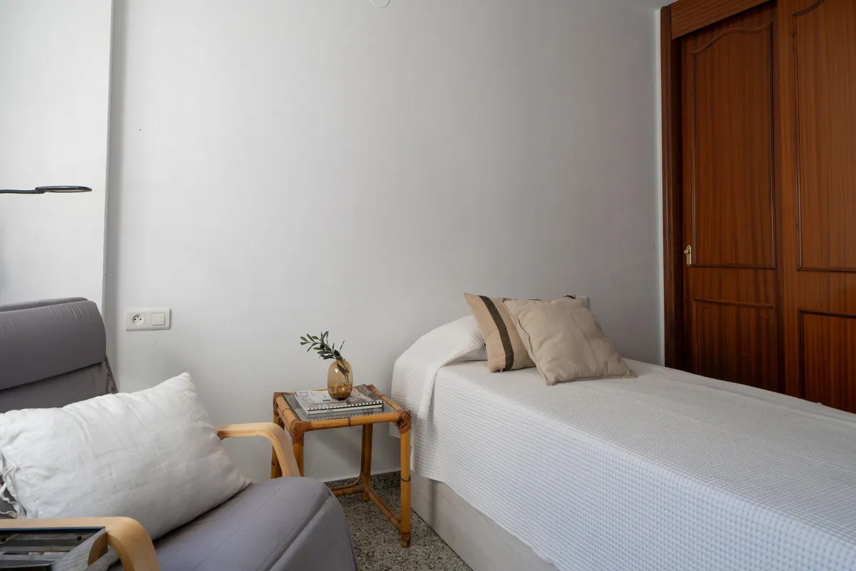 b698a19b-c8ea-4b25-bd33-445d72e98156