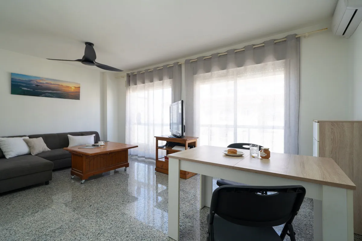 ecf8d480-e570-48e2-a1a1-fc93c430a1dc