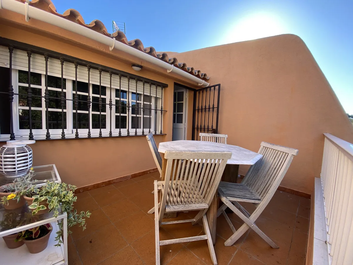 21fa7799-8399-4fcd-b08a-675552a3443c