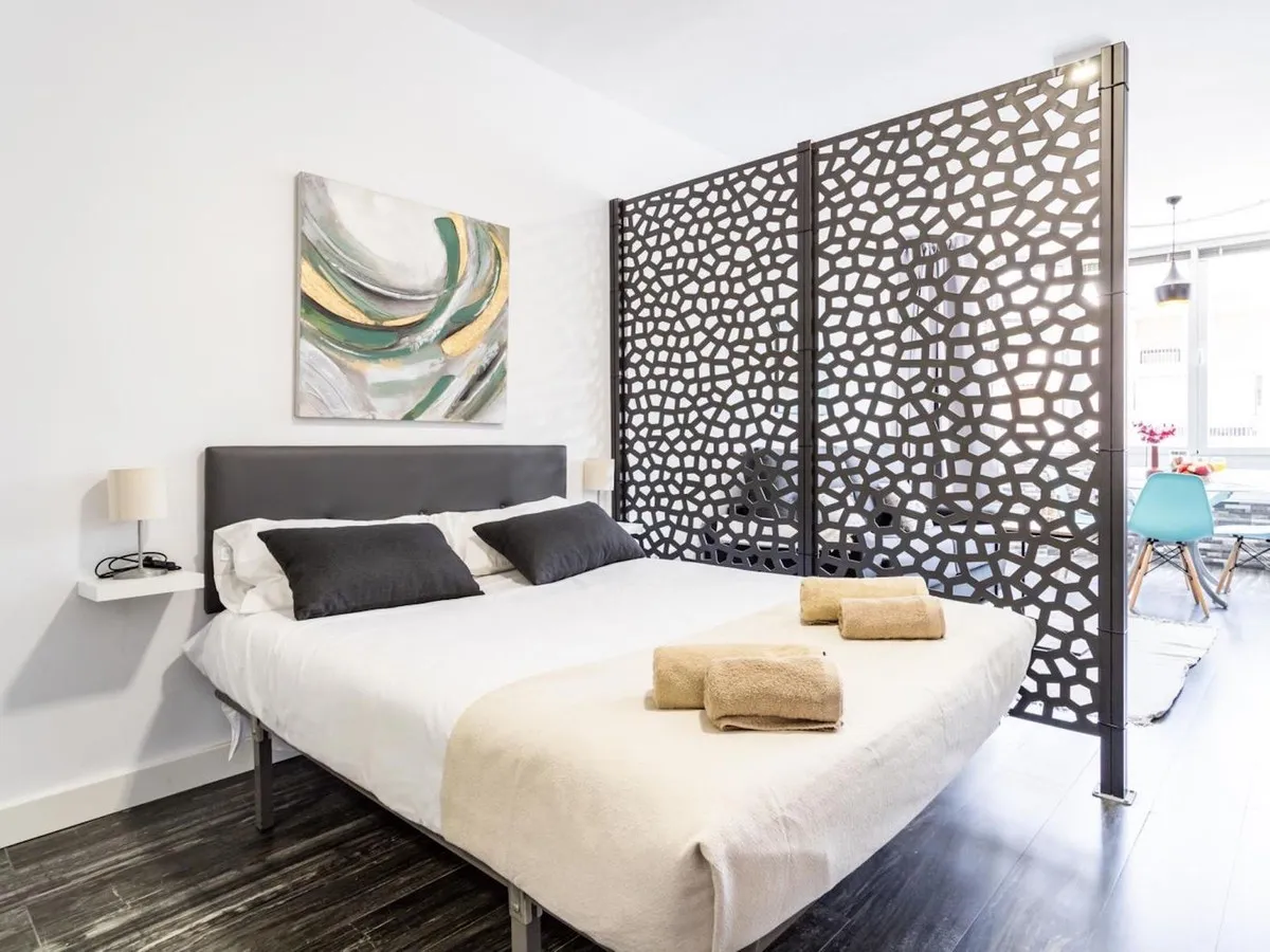 0f5355c3-9d56-417e-9590-52050f64e255