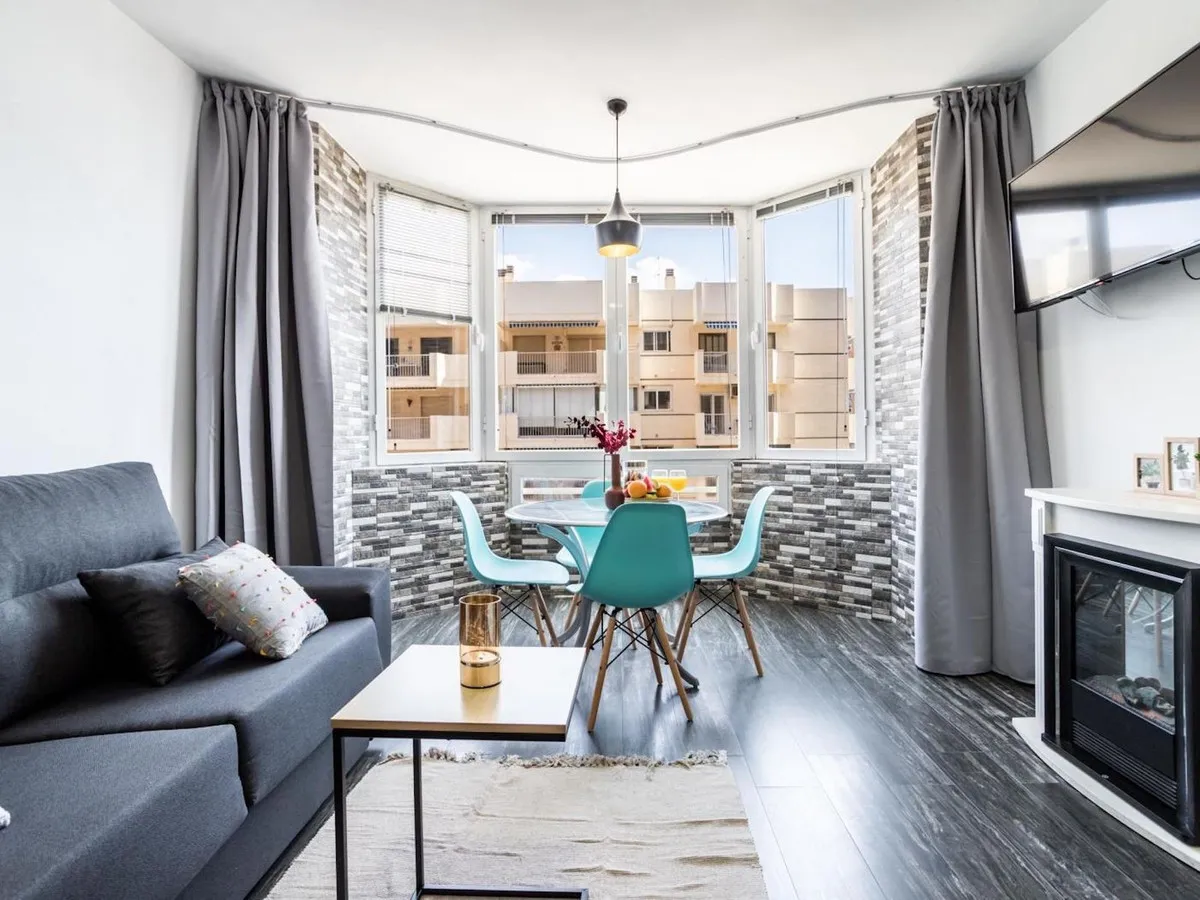 84531215-71ff-4f9f-9477-b3e90e0f4f25