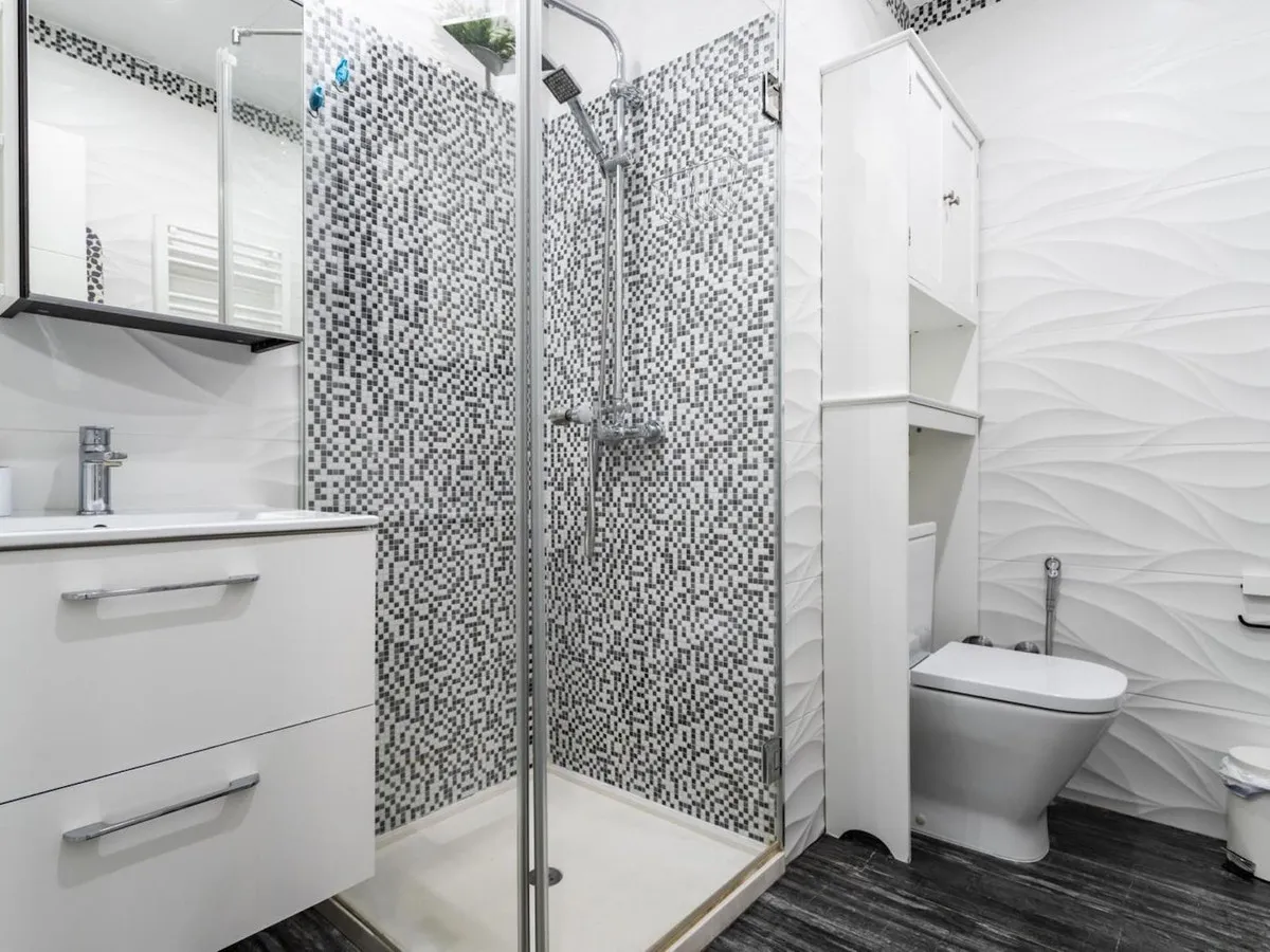 93a7f5d6-31cb-4cad-ab71-78a4f38187b1