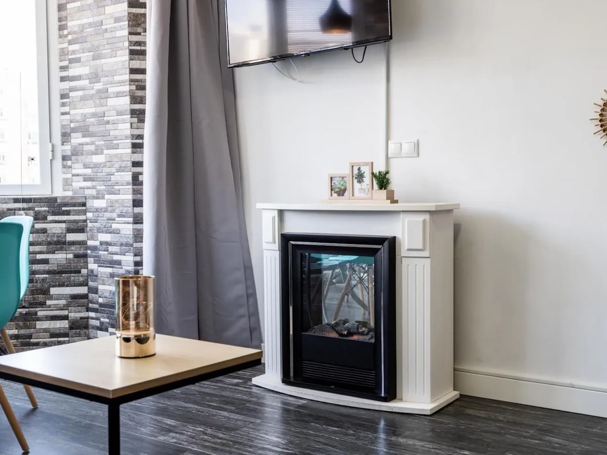 f51576da-de1e-477d-8fcb-3e048f34508b