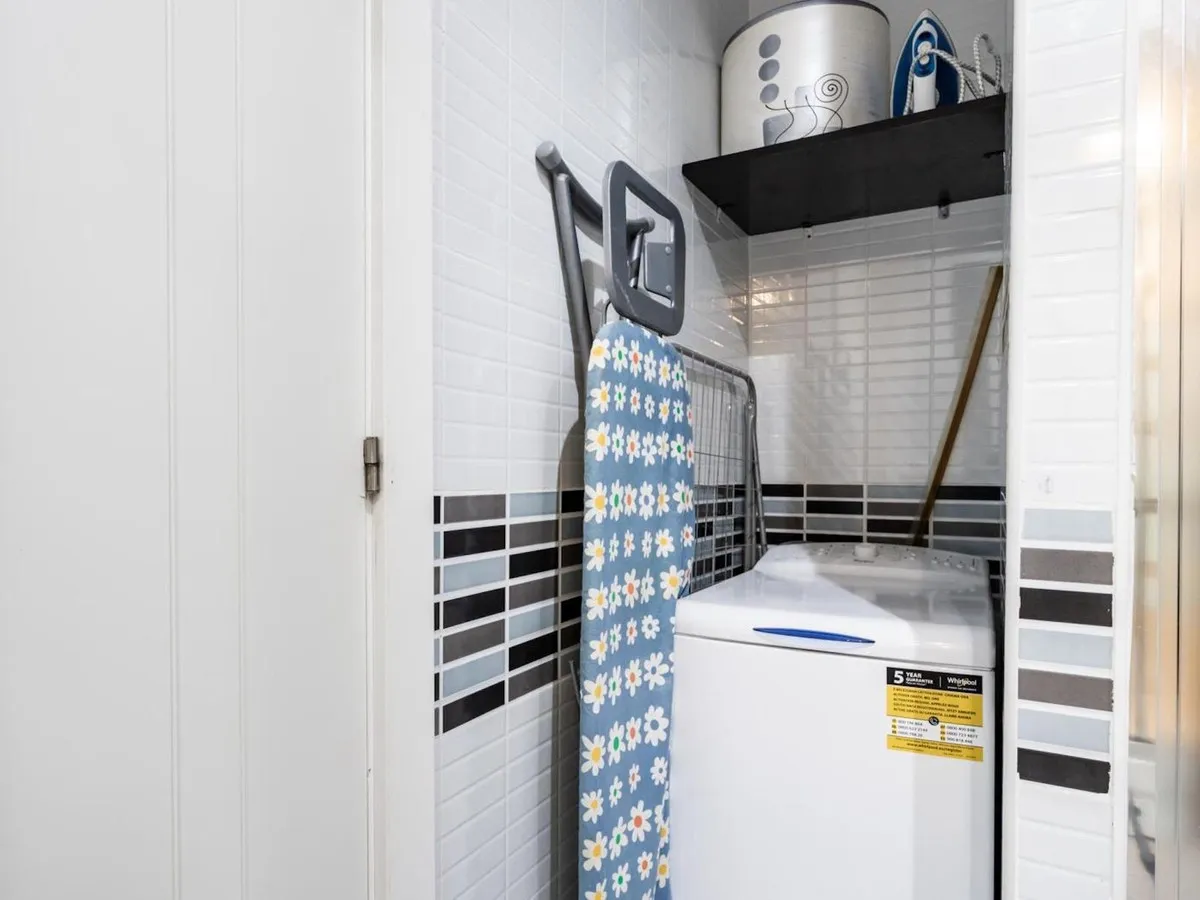 1f1a7cec-511a-4b95-b2d0-f7f7b3879520