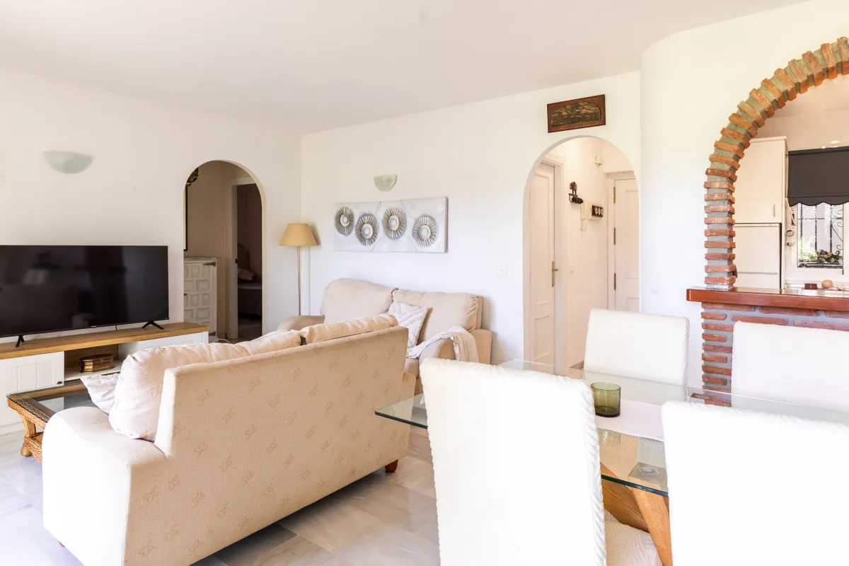 effd9f41-77a2-4d38-a684-bfb39f973f96