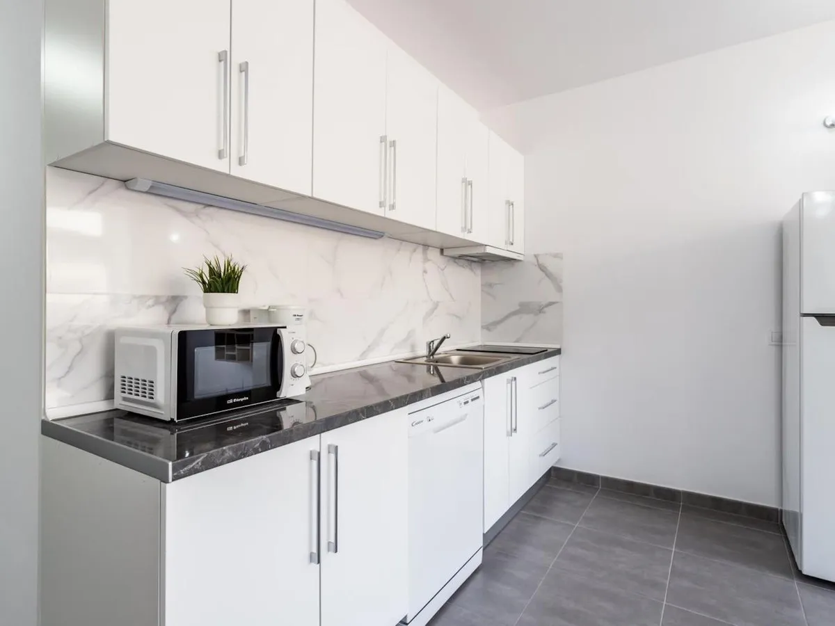 1cefd070-13e4-4da9-af75-6cedd2575349