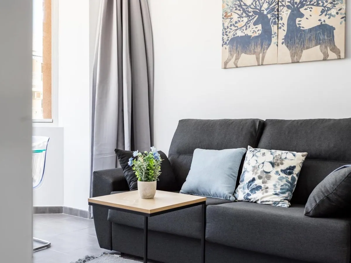 e2a05143-1fd7-456c-bd7e-a4d63d5ef2cd