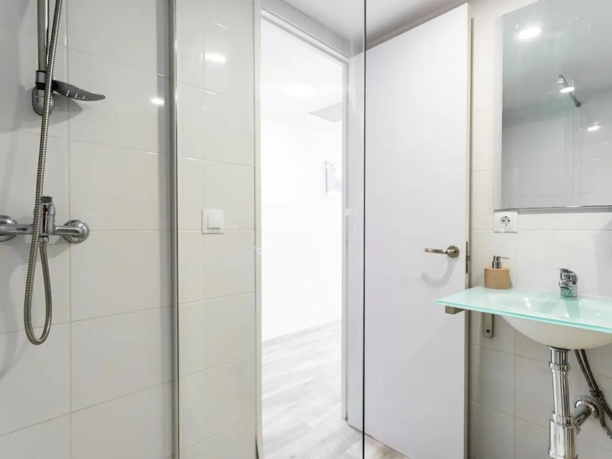 a1a100d6-4bbc-471e-8630-11820c16a03e