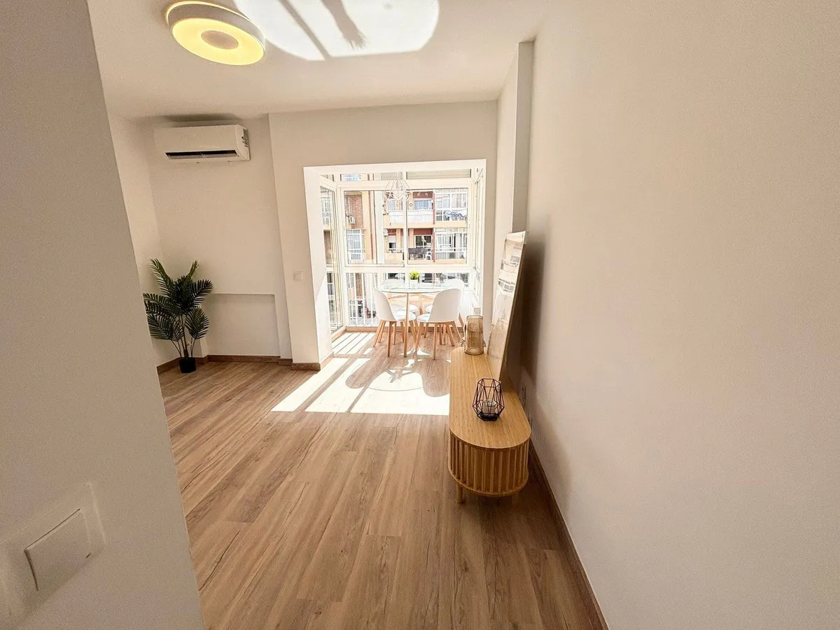 6aa0e0ba-6623-4aa4-9a67-48aea0ef7066