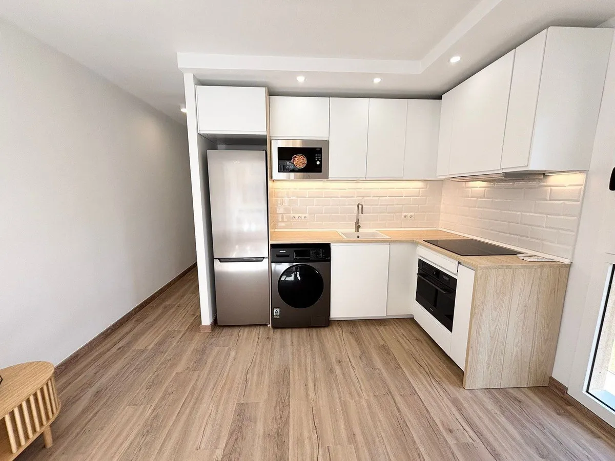 8ad5bd9e-0a61-4768-8047-e5f736f14db7