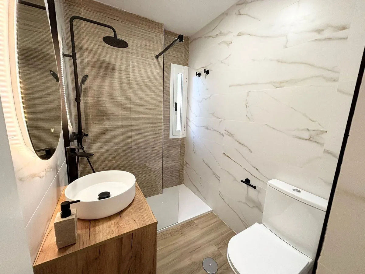 e6380a8b-ab12-4e17-b383-4ab539b9ecda