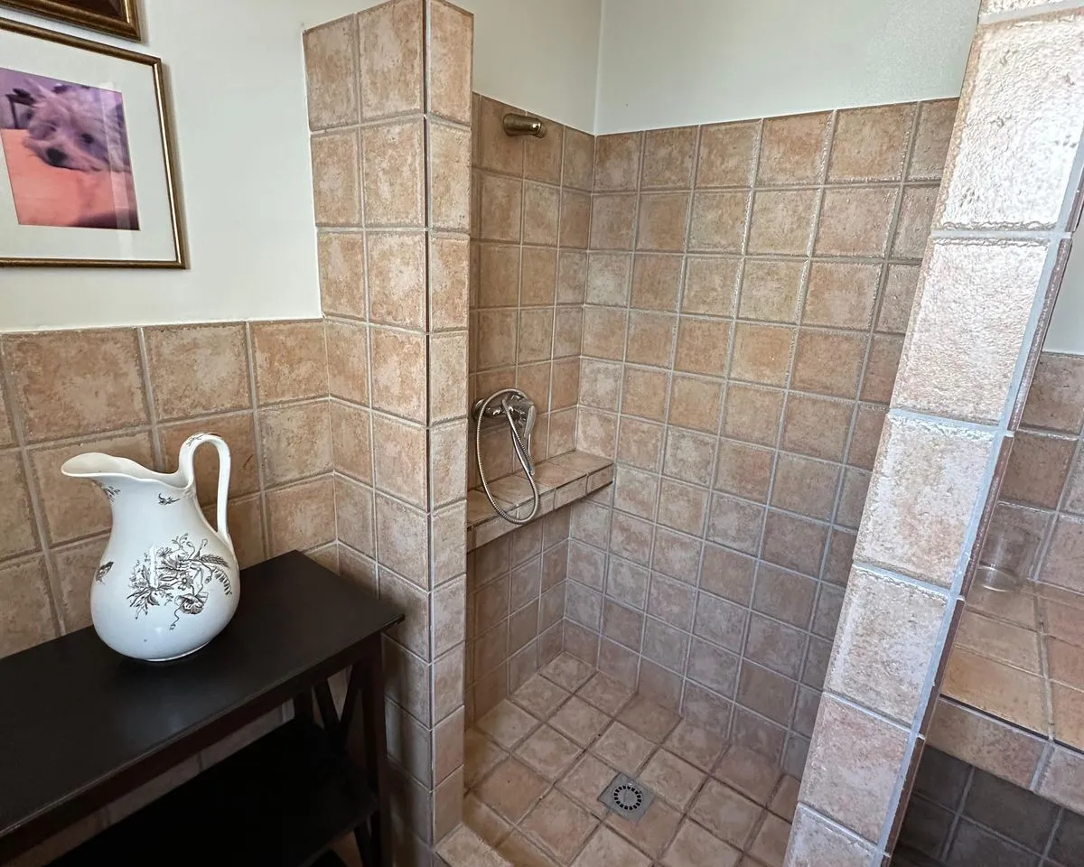 39d0e27f-4c7b-4dec-a06d-2bdcb6c465c1