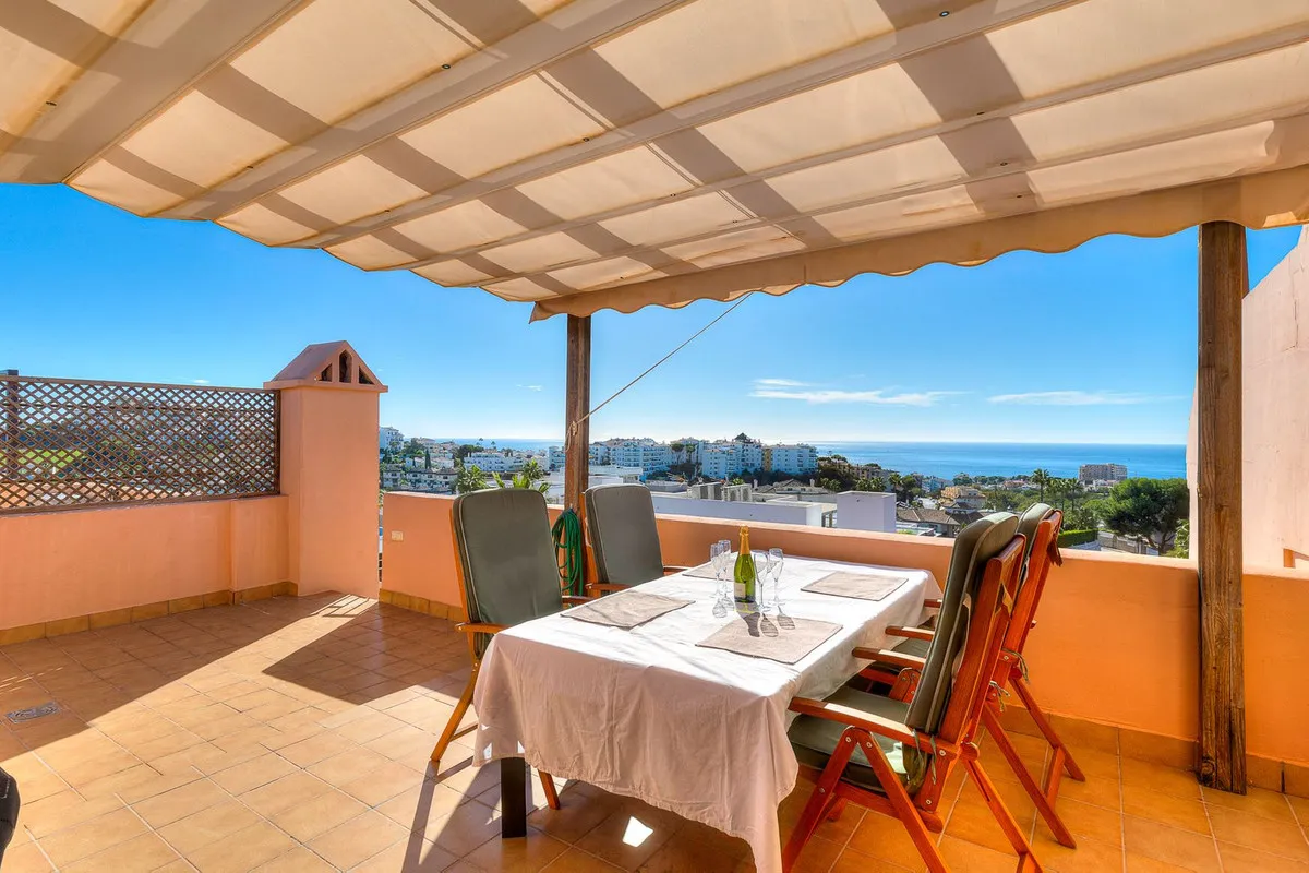 33e4db55-0b7d-4d9c-848a-043381aea61f