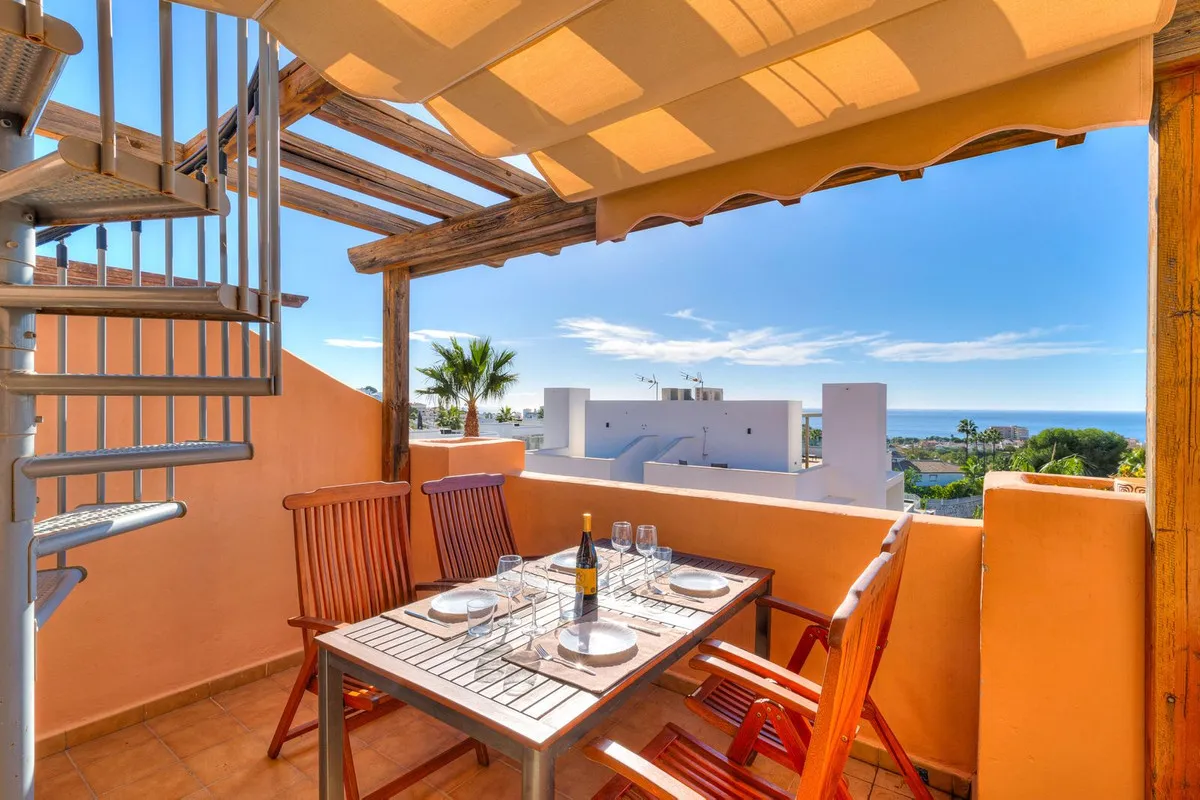 8fd78f50-ac90-4dcb-8372-d48a572777de