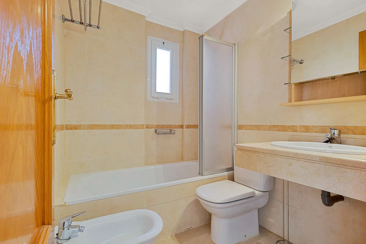 e30cb9c3-2508-43c4-a332-22bd9d5a2148