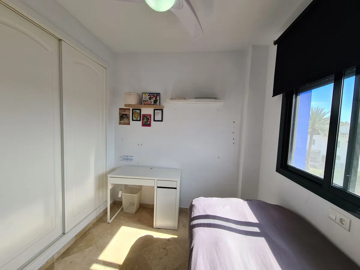 1baabd98-cfc3-4ab4-827c-470310260a4f