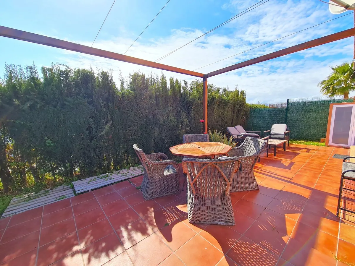 82d76eec-6c91-40de-8e67-e2a8a6d51bfb