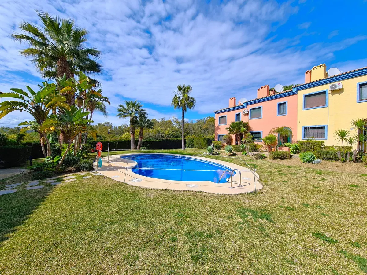 b2f27fea-0f57-45c8-a119-e0eda4c3a93e