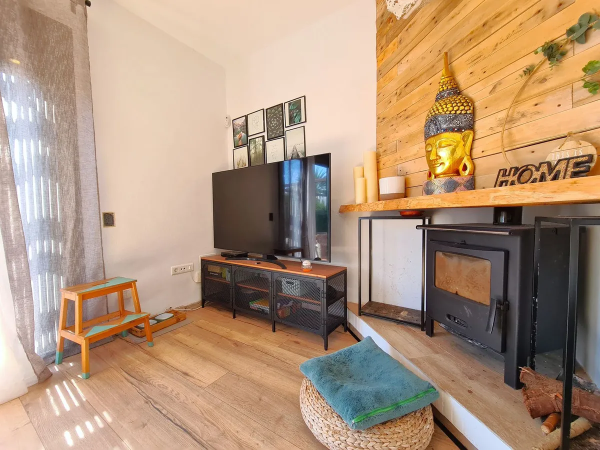 ddfb186a-49a5-4492-ad6d-a02b5e1735e9