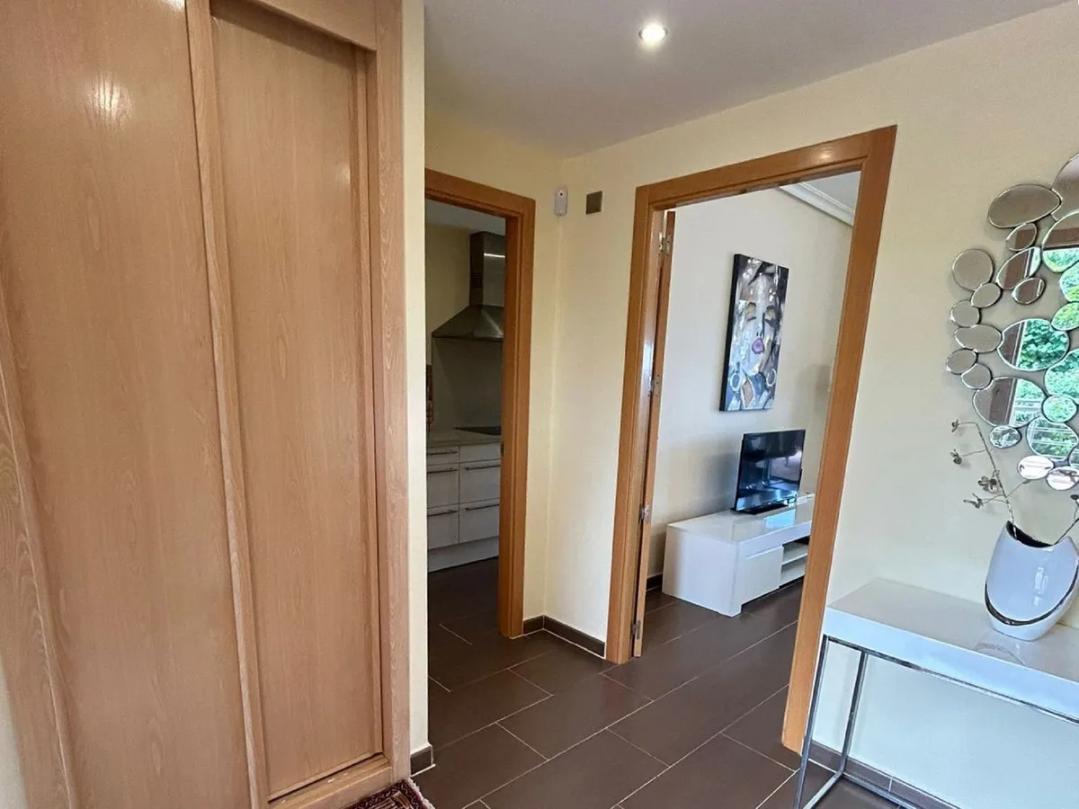 b2510e97-6e2a-416a-9419-e2807cc3ded1