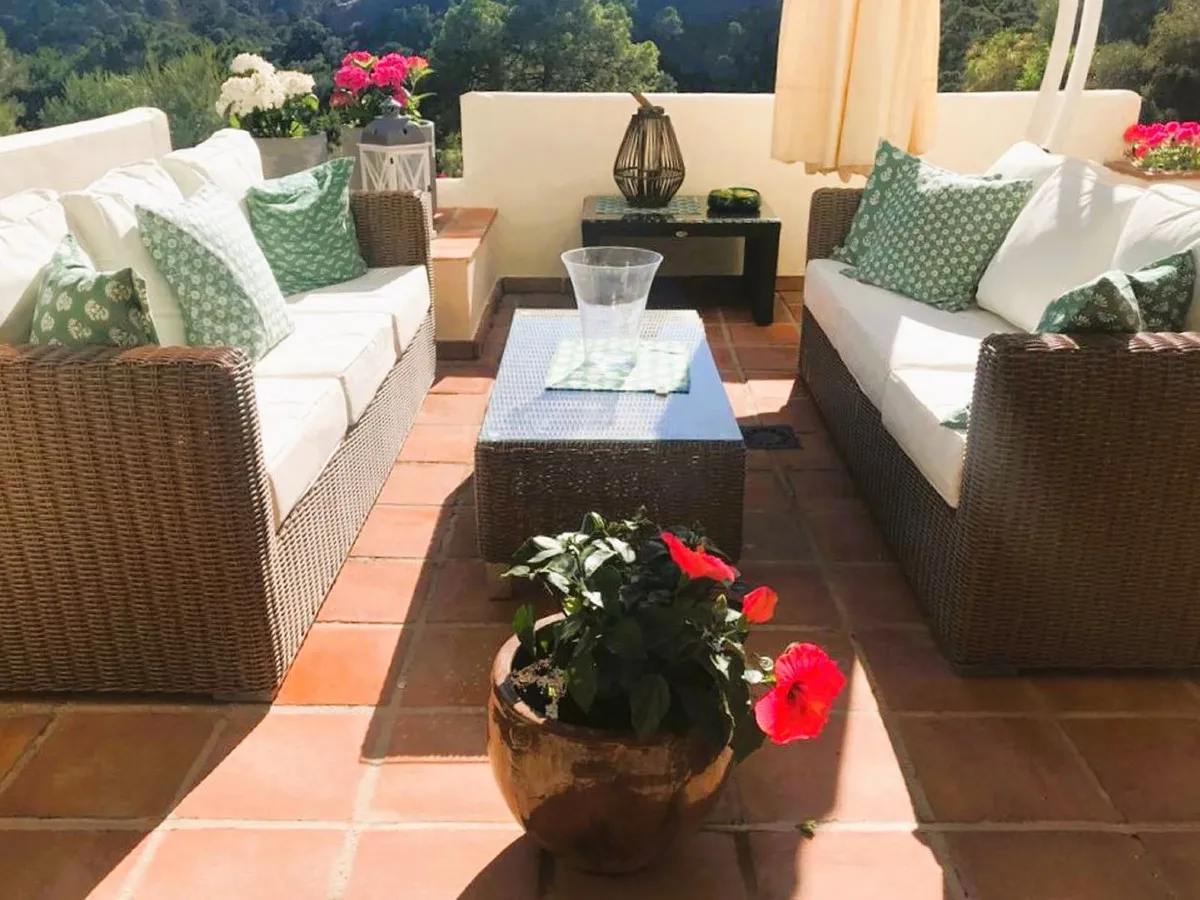 dbb5f58c-cd31-4eab-a83e-992d2e5838fa