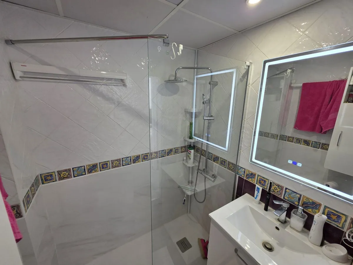 a3d9c6e8-73d6-4069-bc5e-aa08535dc0b4