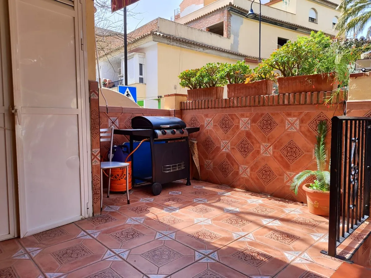 60ed8a8b-5de6-4524-b3ad-30d3f21e2e39