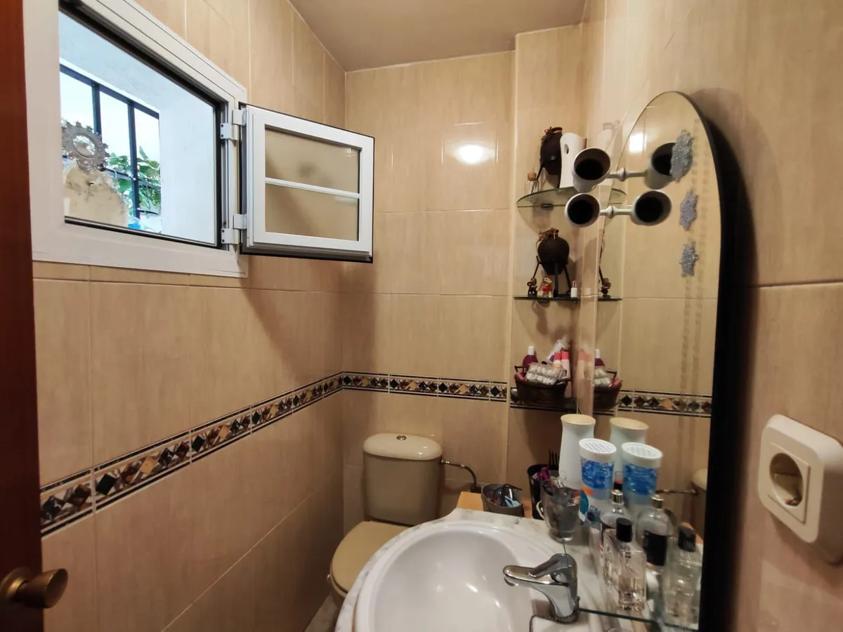 897e03e3-c2f2-4efa-a094-7b5bc9a31801