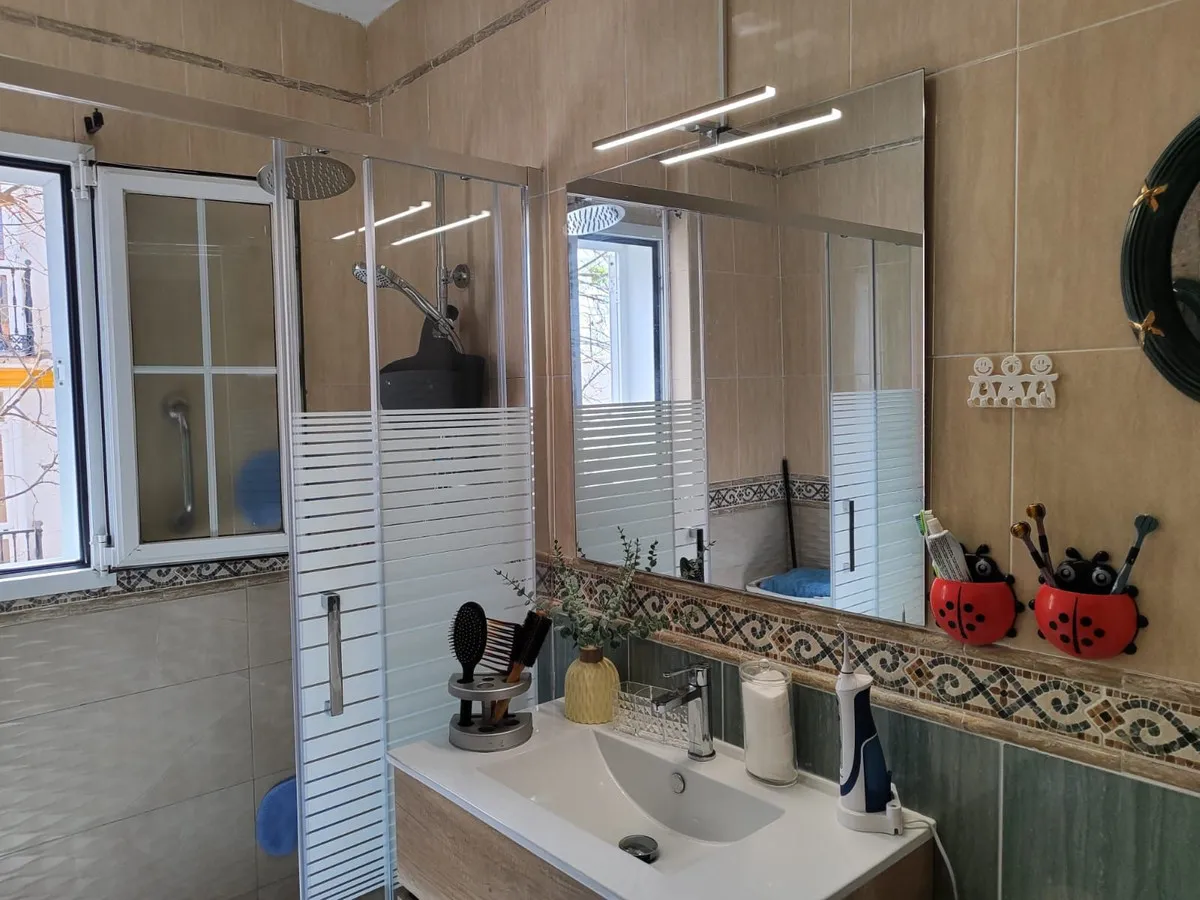 a1e30cca-3b6d-49a7-b682-42f90dc9de72