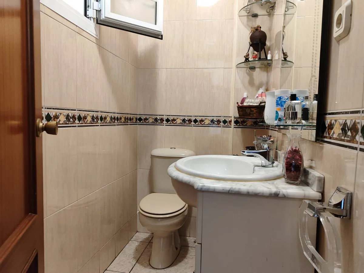 b1e4060b-a509-4ce5-a346-b2a8dc65ffdc