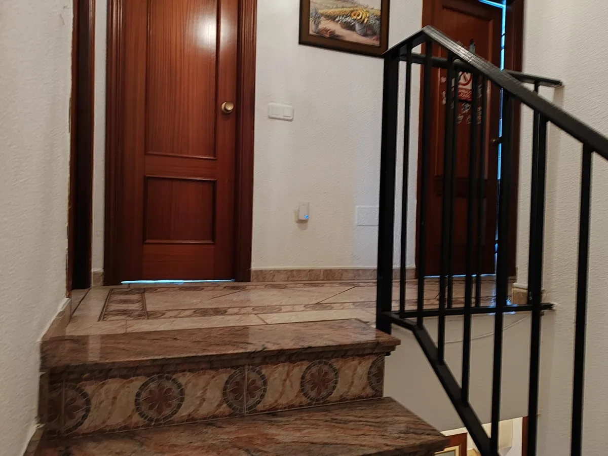 b4d6c198-ef84-4c4a-80d4-4d9a0ff8f2b0