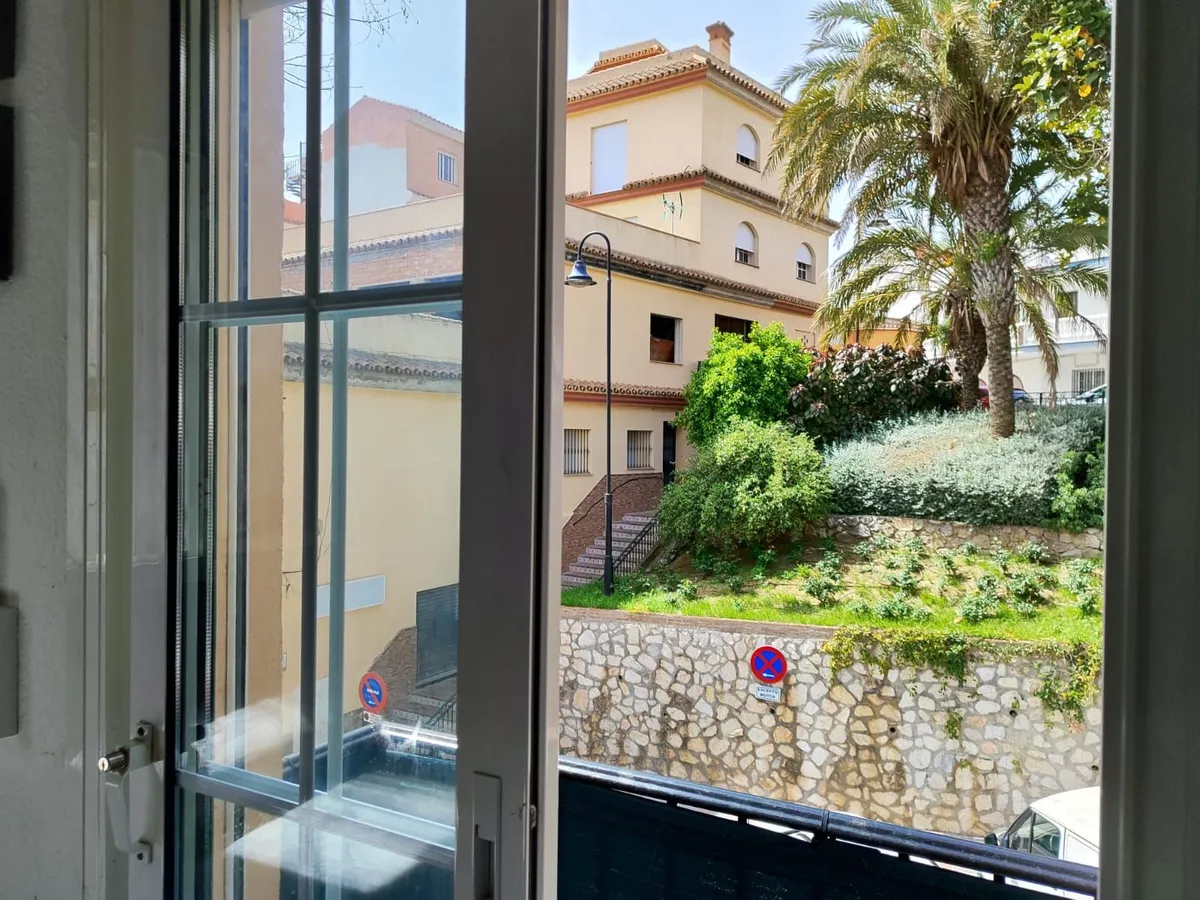 d6d1b50c-85bb-4e8c-933e-173b9b21dc32