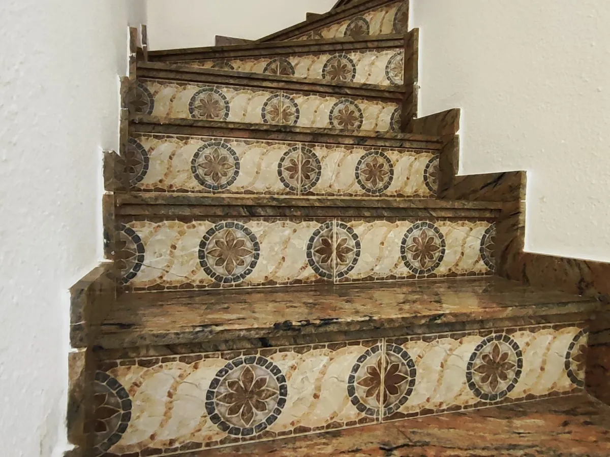 f1883519-d1a9-4339-bcae-8349d49e1085