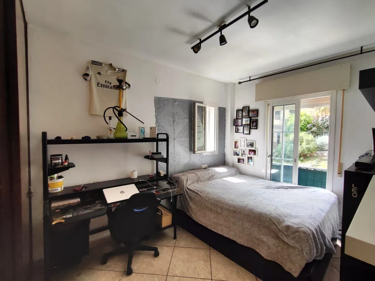 f9a8516e-e0d2-49b0-a619-e079fd7abd3a