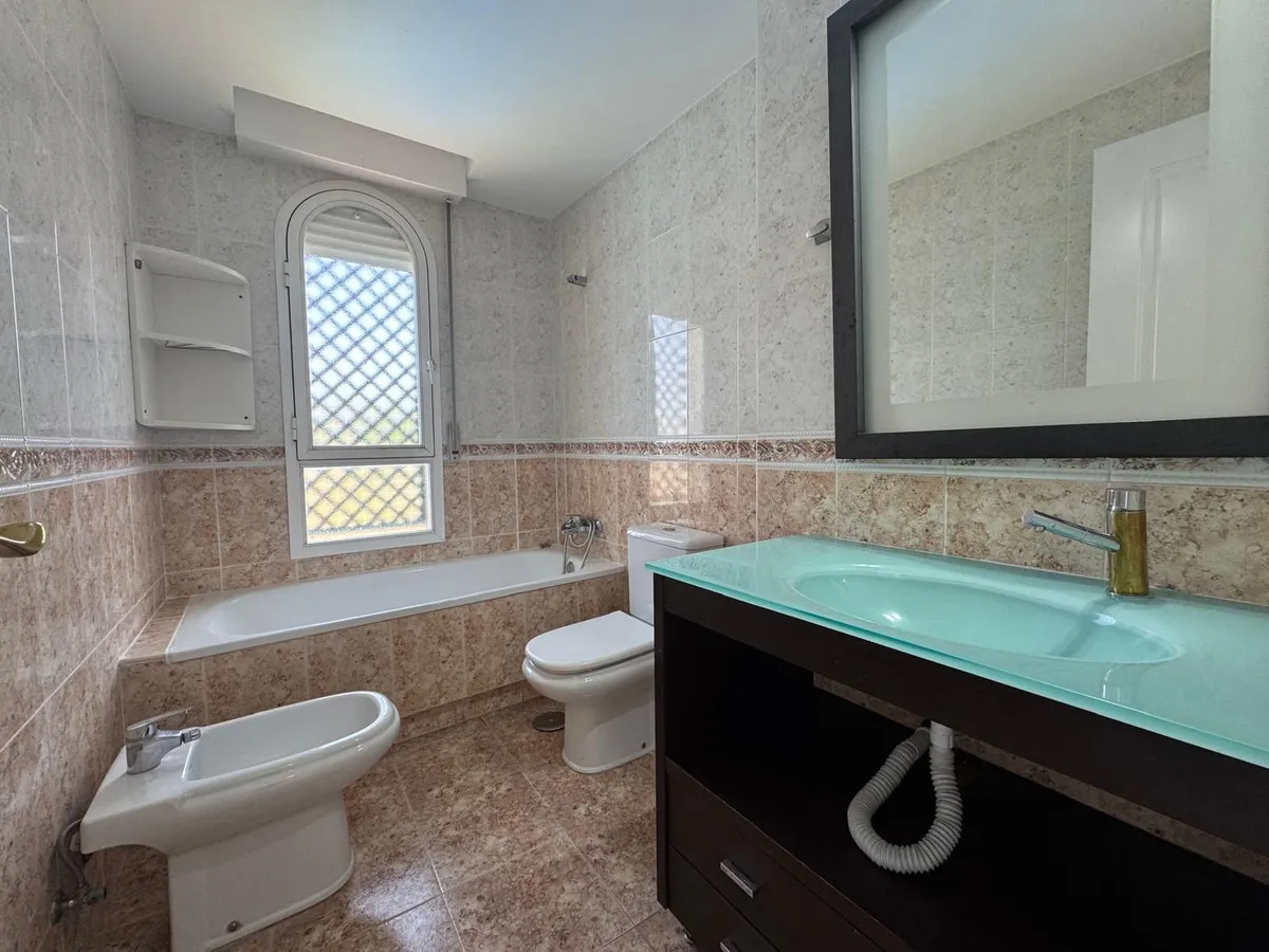 19b2178a-5fb8-402e-94fc-6fd733eb8d2e