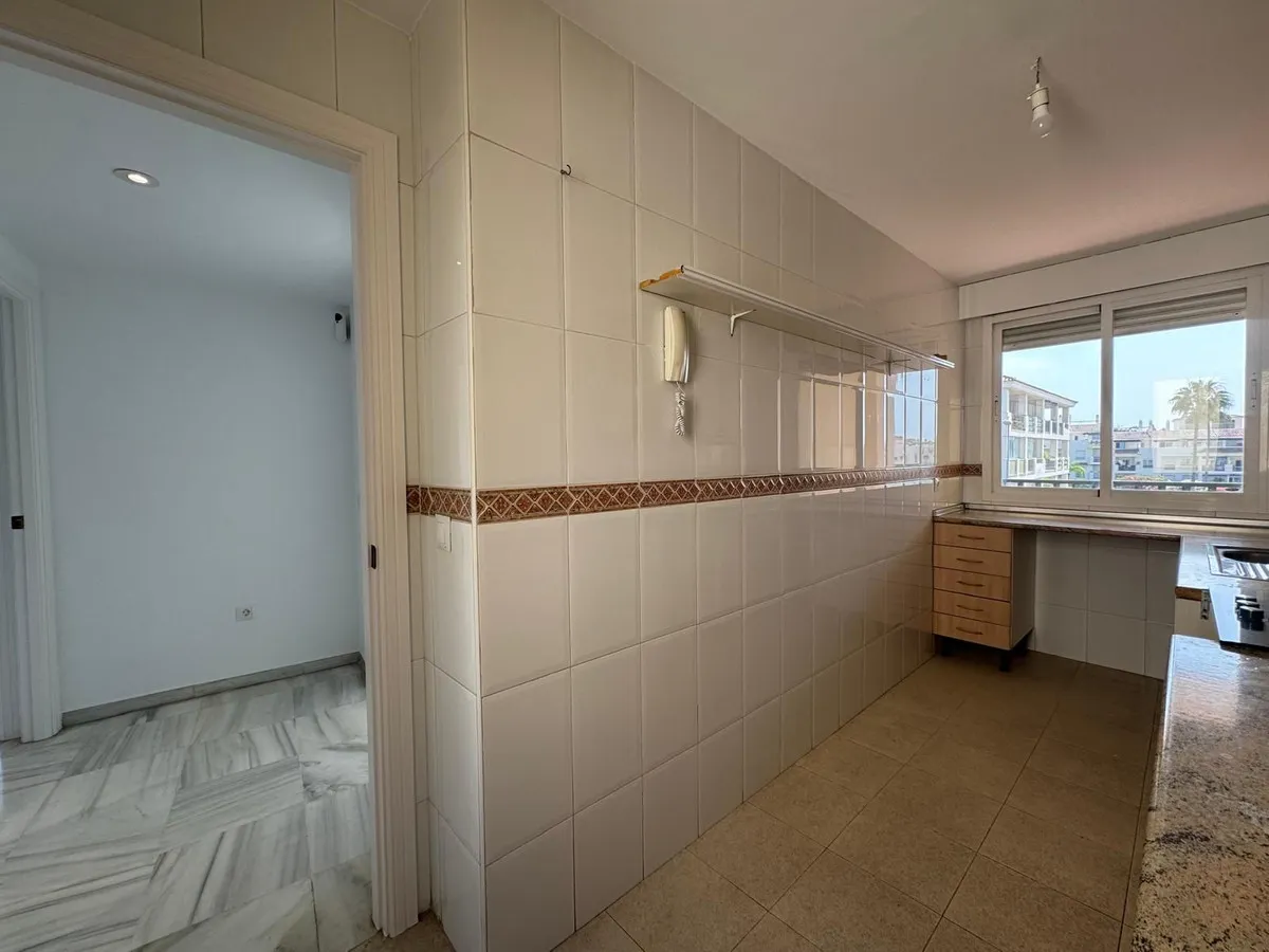 cd91d889-f982-47d2-9dca-7c8a6989ed9b